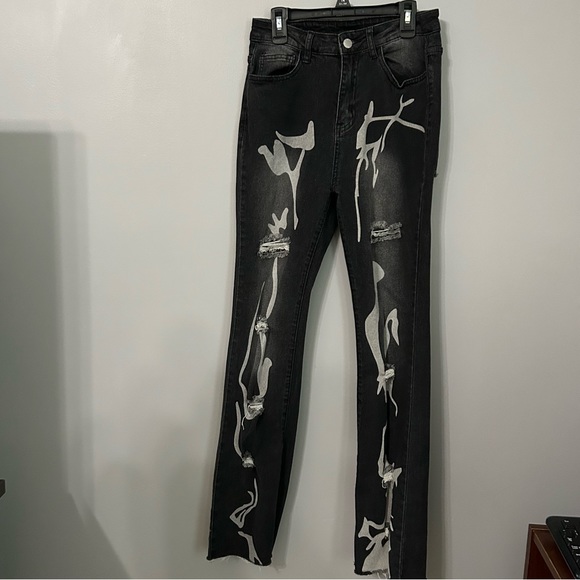 SHEIN Womens Black Gray Distressed Jeans Size Med (8) - Picture 2 of 7